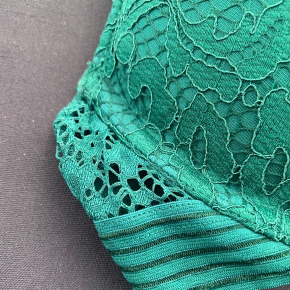VICTORIA SECRET 34A Bombshell Laced Green Bra - Picture 4 of 11